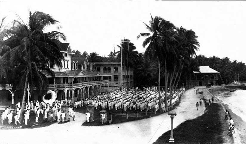 A picture of Silliman University dating from 1909 at the earliest.