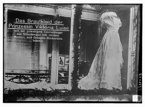 Viktoria Luise's wedding gown